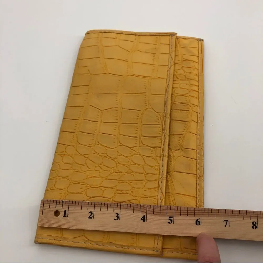 Loft Clutch Yellow Snakeskin Texture Magnetic Close Zipper Pocket Formal Banquet